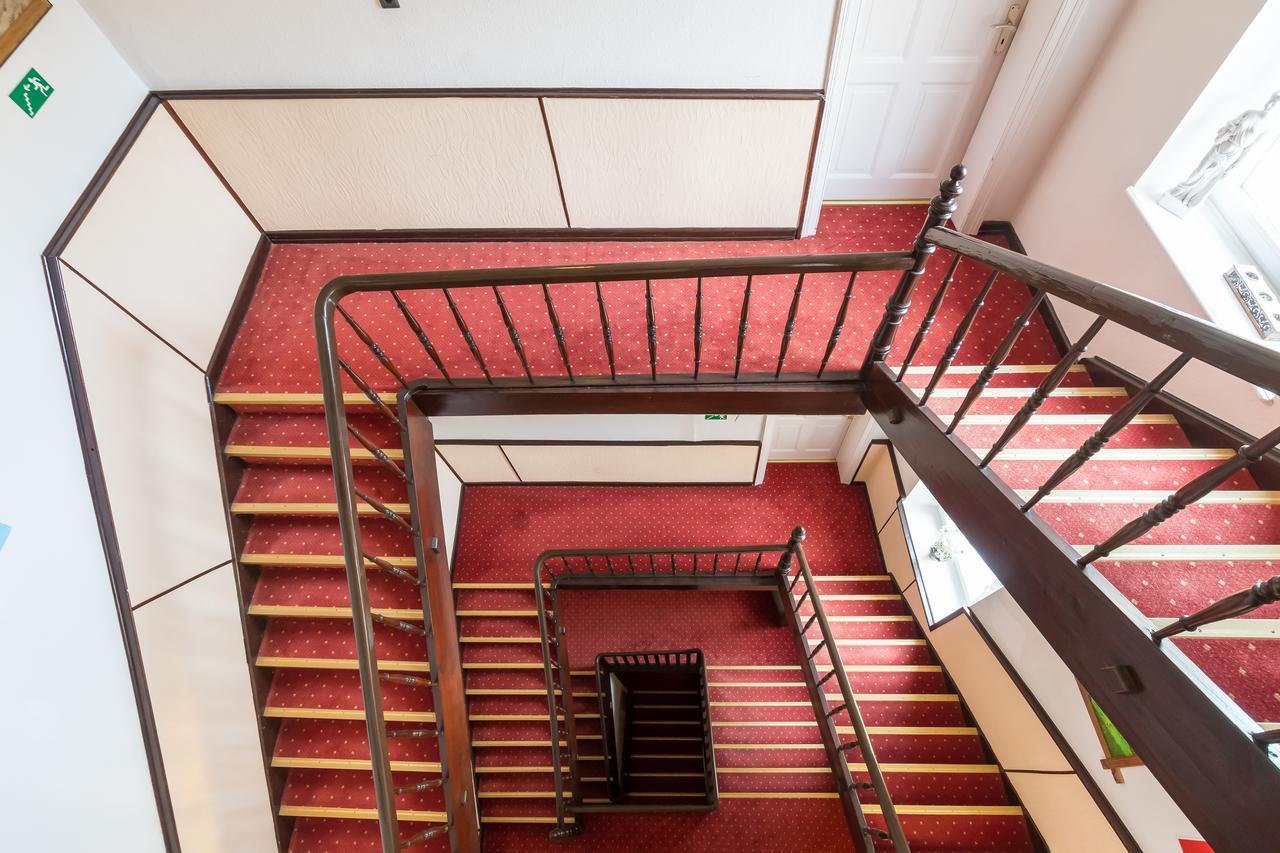 Hotel Mettlacher Hof Εξωτερικό φωτογραφία
